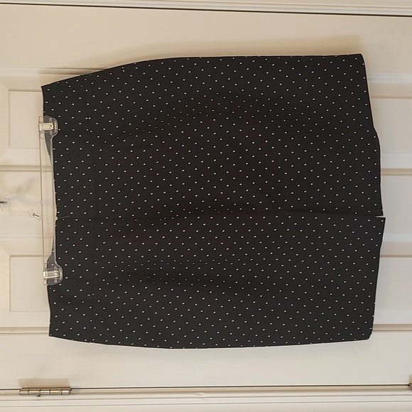 Liz Claiborne Skirt Size 18 Black Polka Dot - Picture 2 of 3